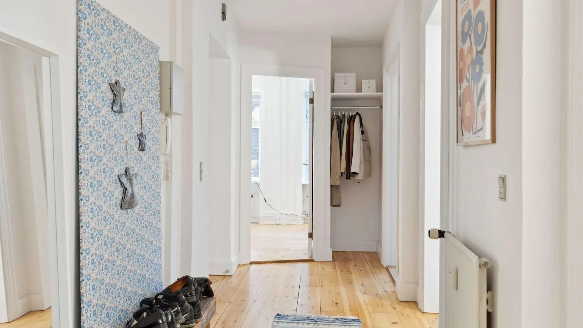 Modern Comfort In Copenhagen'S Coolest District Apartment