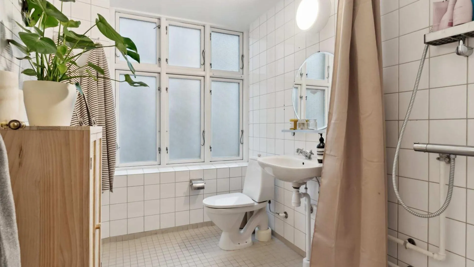 Modern Comfort In Copenhagen'S Coolest District Apartment  Copenhagen